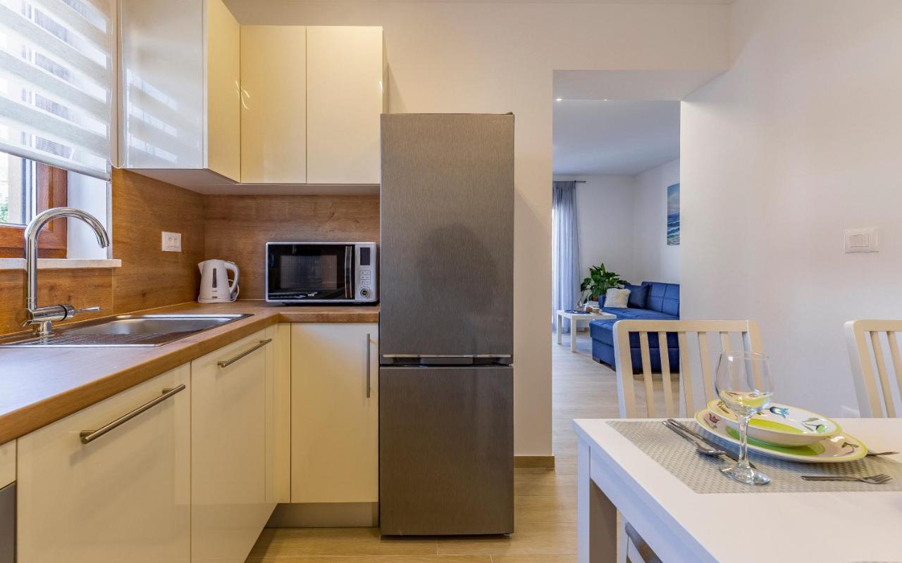 Apartment Blue Pula, New, Family Friendly, Comfortable, Free Parking And Wifi Exterior photo